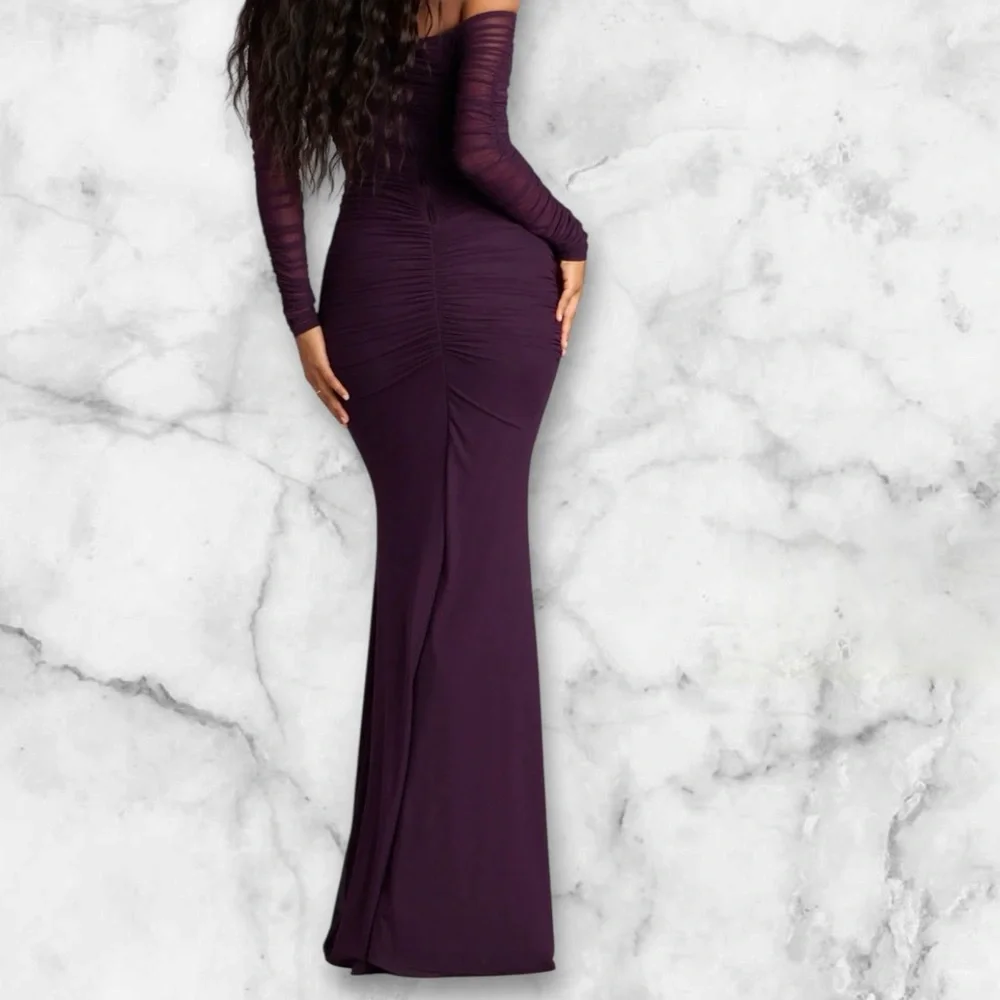 NWT Windsor Marla Mesh Off-The-Shoulder Formal Dress Size Large Purple Plum Long - Picture 3 of 12